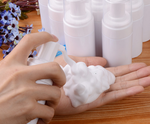 蒸汽模塊爐保障洗面奶質(zhì)量!